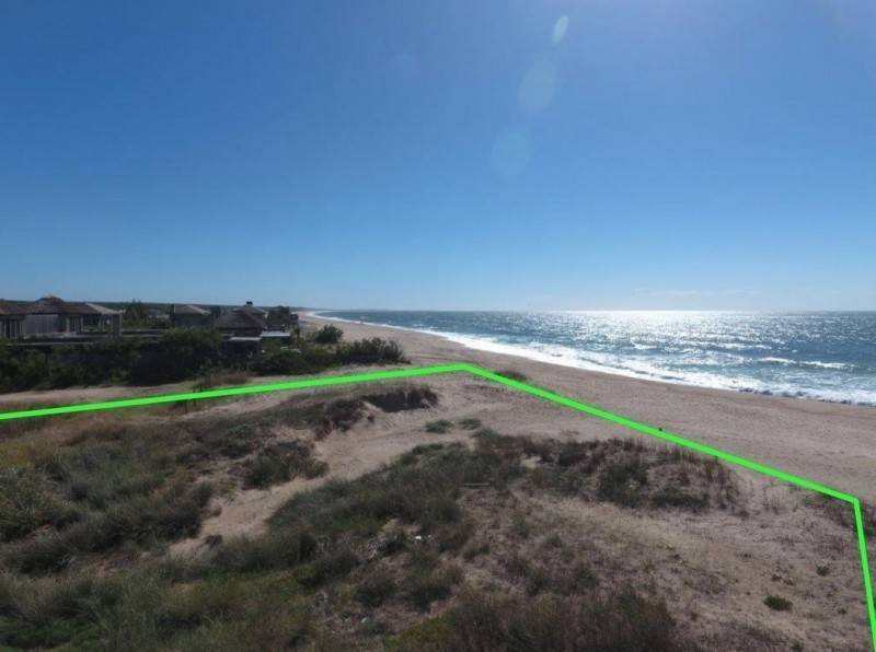 Lote en Punta Piedras